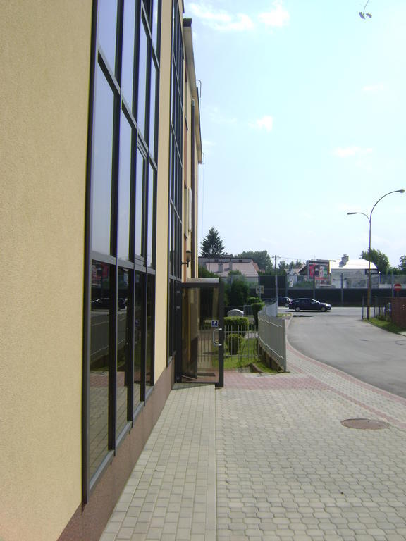 Hotel Eden Rzeszow Exterior photo