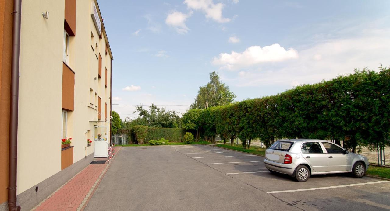 Hotel Eden Rzeszow Exterior photo